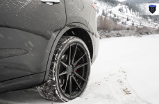 Maserati Levante на дисках Rohana RF2 Matte Black