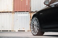 Mercedes Benz S550 на дисках Avant Garde M615 R22