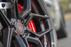 Jeep Grand Cherokee SRT на дисках RFX11 Gloss Black