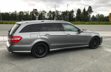 Mercedes Benz E Class на дисках Mandrus Stirling