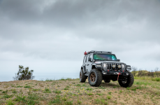 Jeep JL на дисках Venom Rex VR-501 17