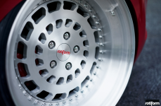 VW MK7 GTI на дисках Rotiform CCV